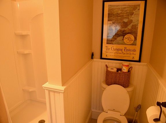 Full bathroom on the 1st floor with
washer and dryer included.