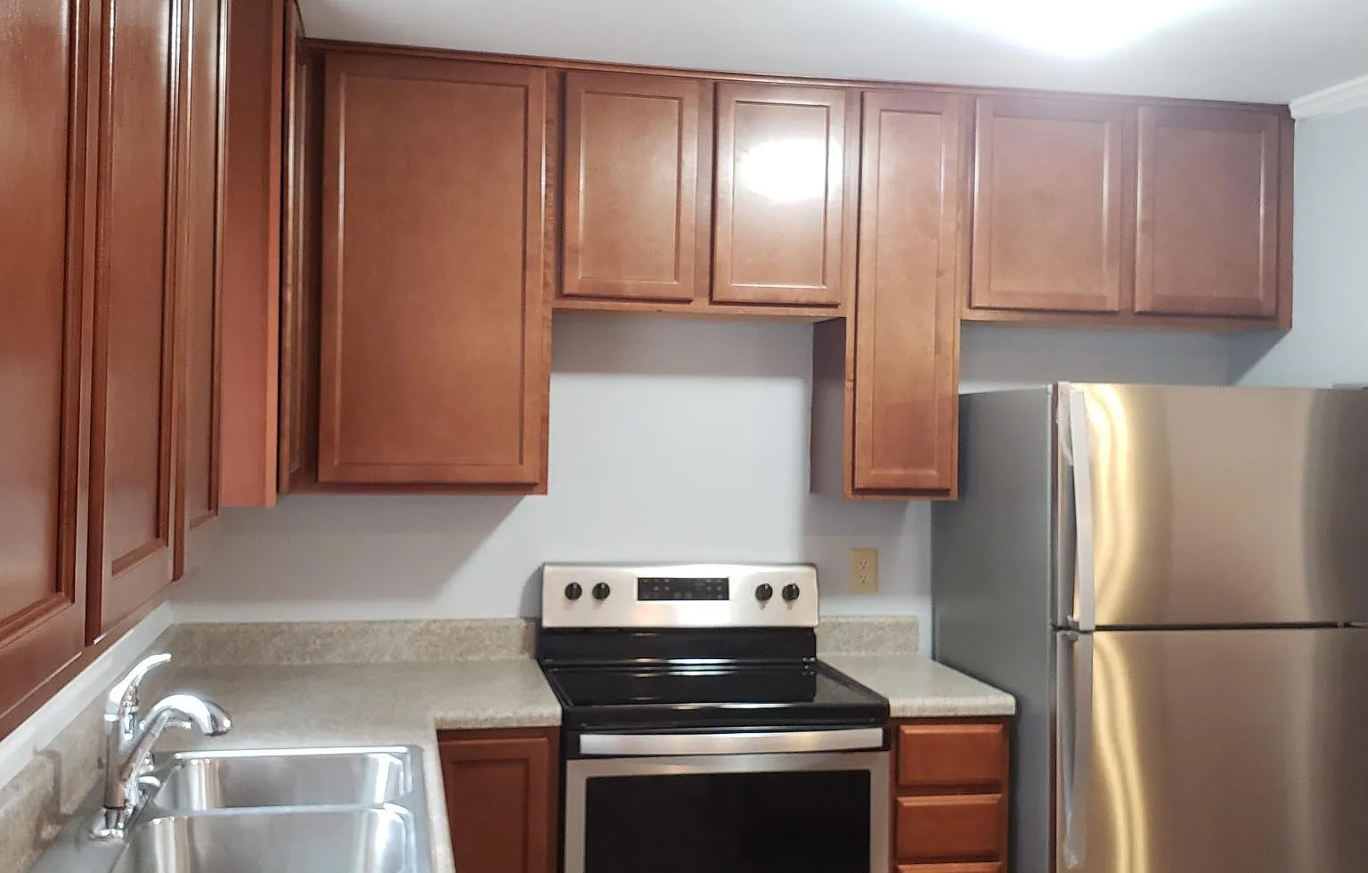 3 bed, 1484 sqft, $1,980 — Photo 2