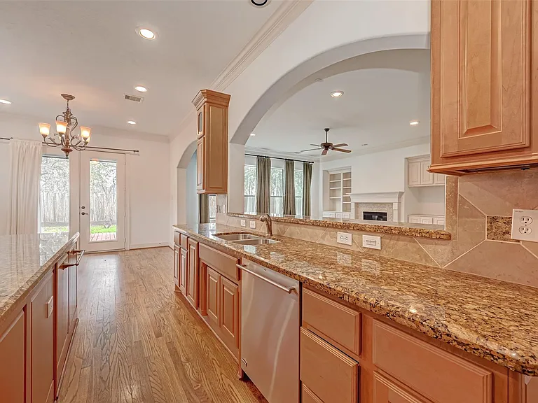 3218 Westridge St — Photo 22
