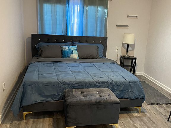 3rd image of 1409 E Waters Ave #14964171