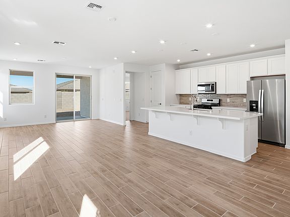 5th image of 17270 W Sunward Dr