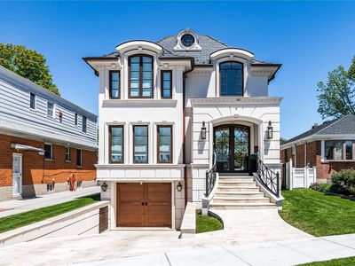 151-25 Willets Point Blvd, Whitestone, NY, 11357