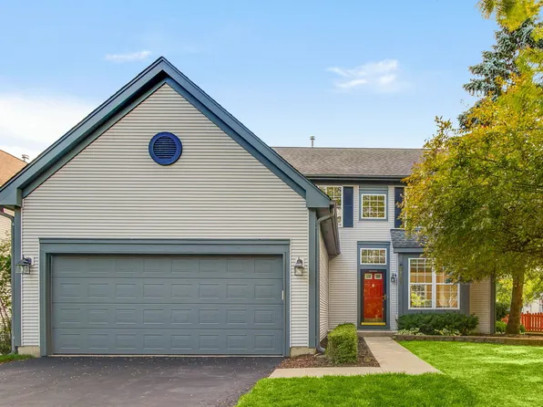 6141 Crossland Blvd, Gurnee, IL 60031