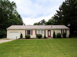 4205 Tapper Rd, Barberton, OH 44203