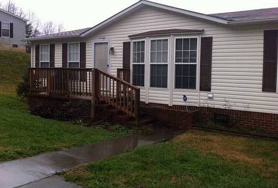 2nd image of 1014 Bertha Greer St