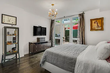 Sold by Park Property Advisors