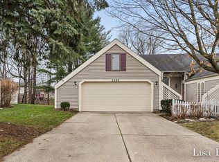 2580 Bridgeport Ln SE, Kentwood, MI 49508