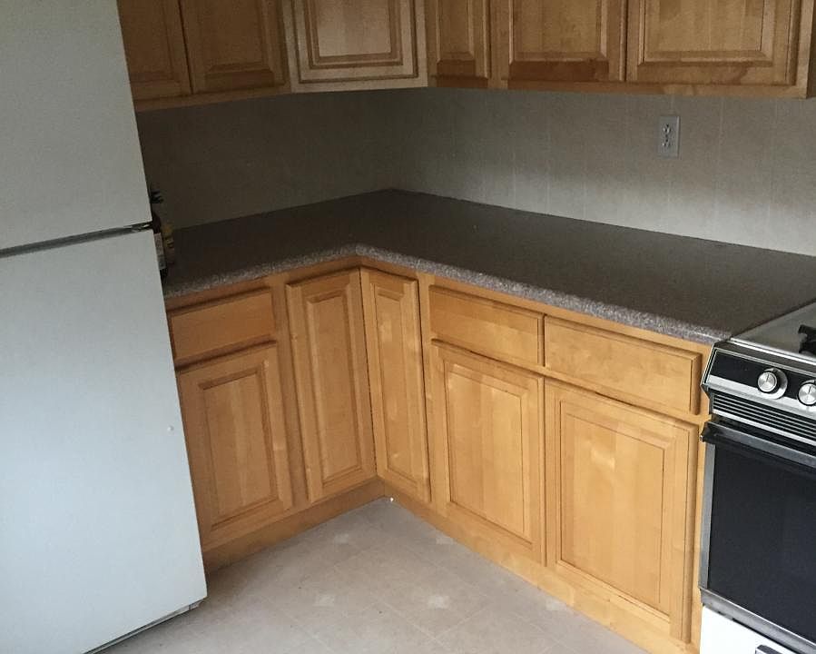 1st image of 473 Tysens Ln