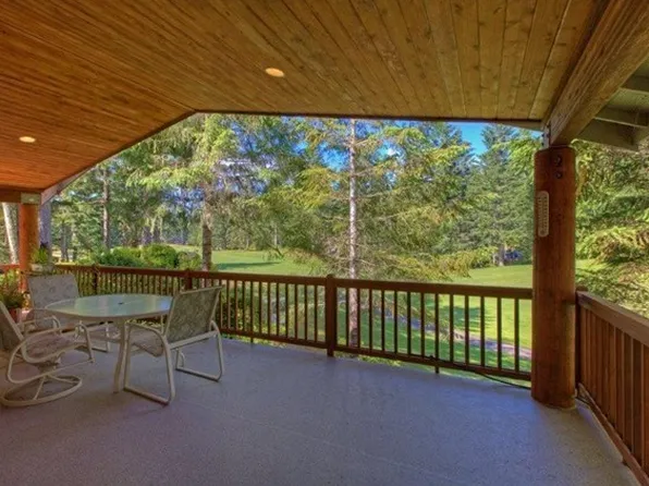 491 E Michelle Dr, Union, WA 98592