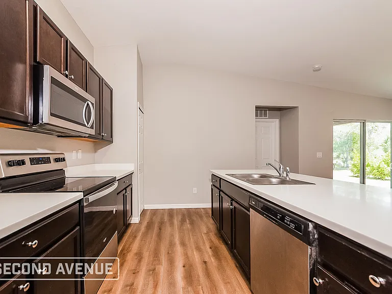 8206 Latour Ave — Photo 2