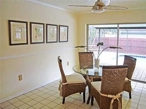 4th image of 7655 Gibralter Ct N