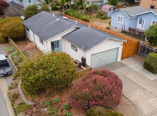 301 Beach St, Moss Beach, CA 94038
