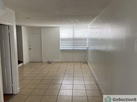 2nd image of 6135 SW 69th St #31
