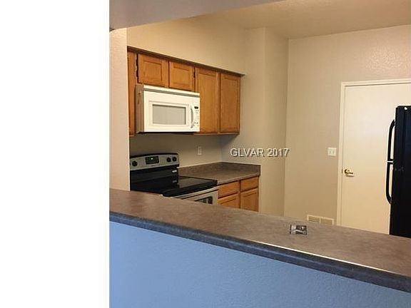 4th image of 6650 W Spring Ct #1084