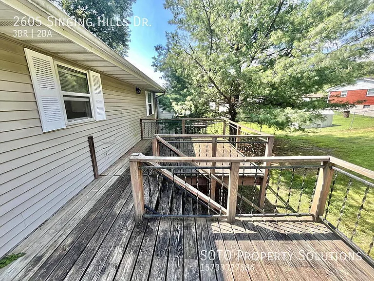 2605 Singing Hills Dr — Photo 46