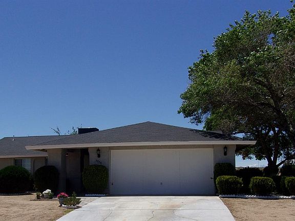 4th image of 3836 Capella Dr