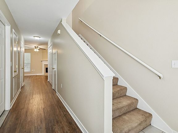 2nd image of 102 Covington Meadow Cir APT B