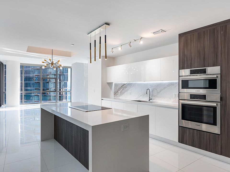 1st image of 851 NE 1st Ave #2012AB