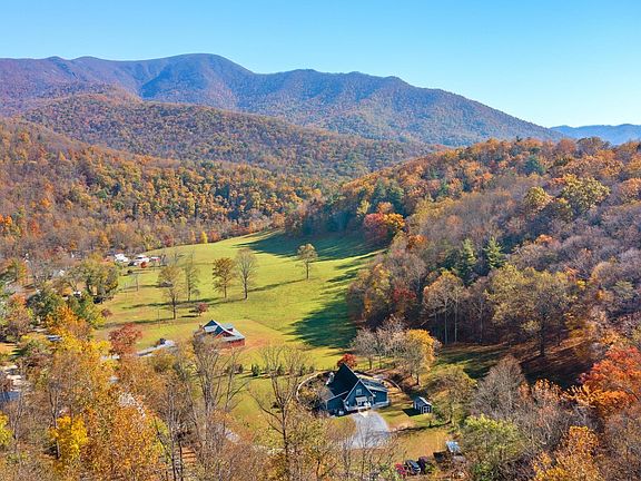 5th image of 223 Coxs Creek Ln