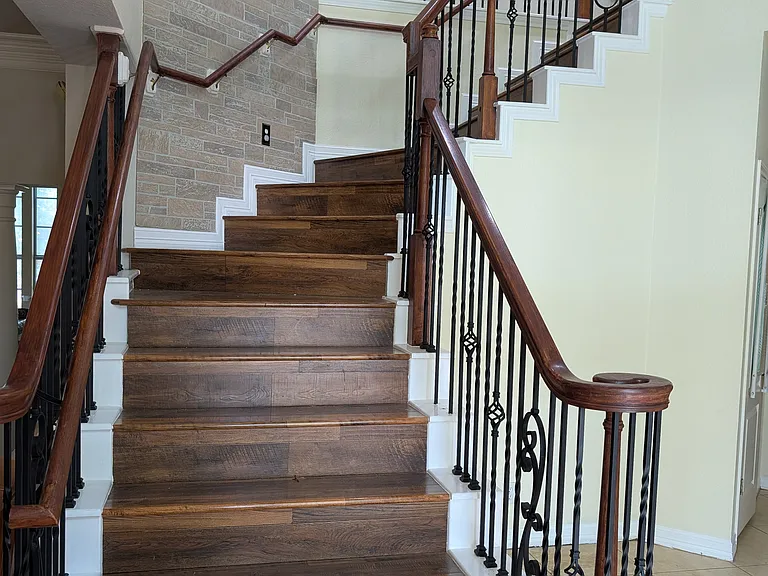 9910 Jasmine Creek Dr — Photo 23