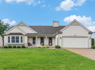 32 Dickens St, Spring Arbor, MI 49283