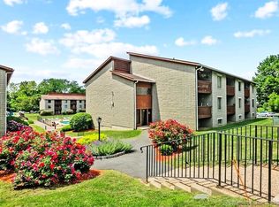 26 Prospect St, Manchester, CT 06040