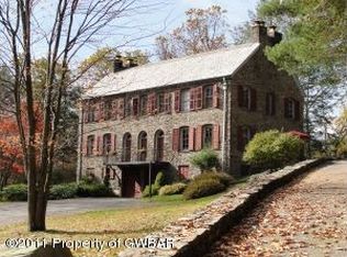 319 Huntsville Idetown Rd, Dallas, PA 18612