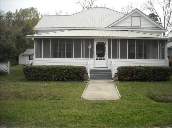 3077 Spence St, Ochlocknee, GA 31773
