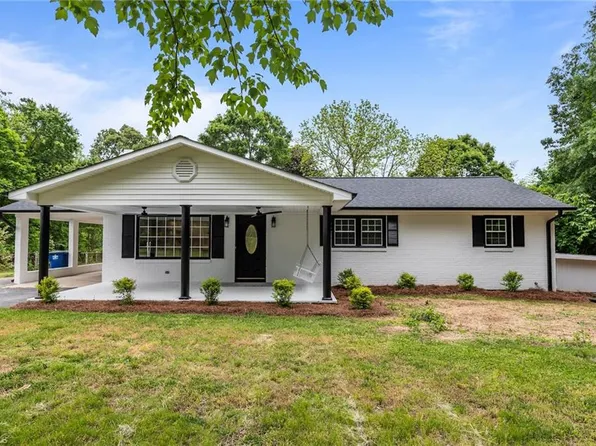 6006 Jeannine Dr, Lewisville, NC 27023