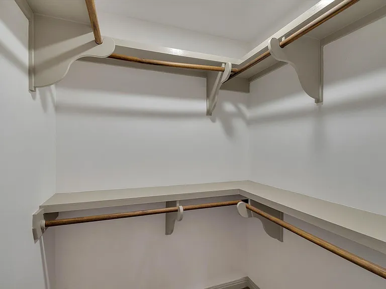1011 N Lbj Dr #101A — Photo 12