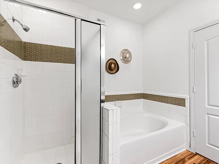 Cortland North Brookhaven — Photo 11
