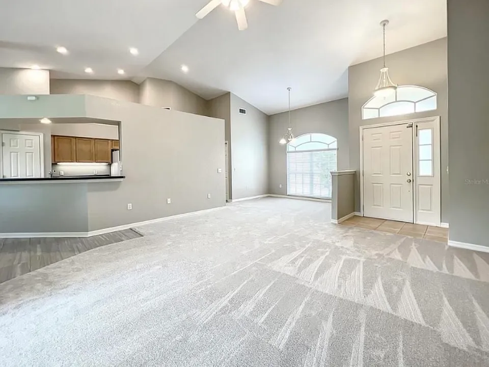 7435 Beaumont Dr