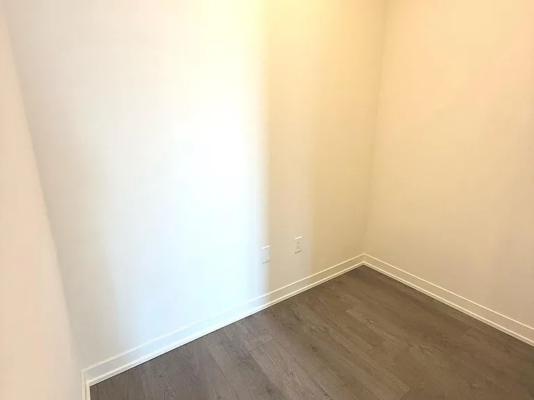 38 Annie Craig Dr #2207 — Photo 12