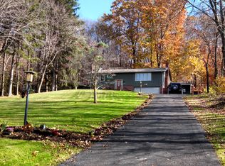 10466 Myers Rd, Kensington, OH 44427