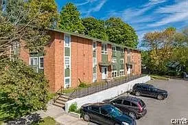 2 bed, 1.0 bath, 800 sqft, $1,450 — Photo 2