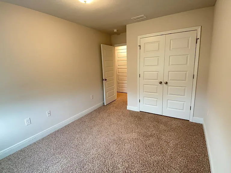 1609 Caleigh Ct — Photo 14