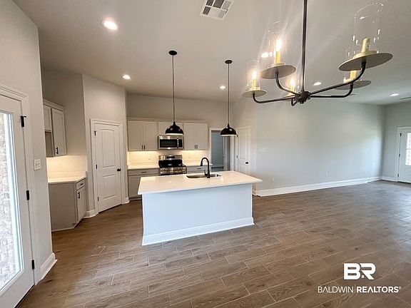 4th image of 13614 Canebrake Cir