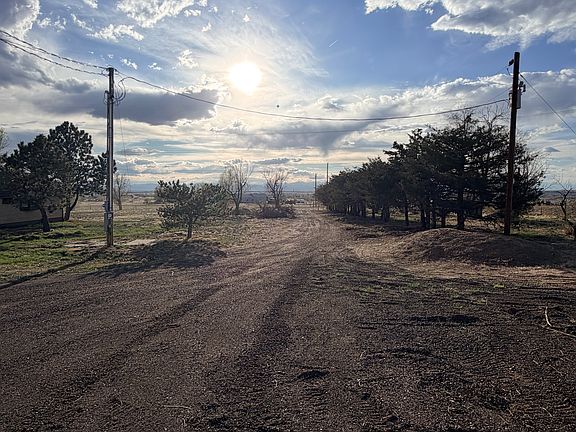 3rd image of 15650 Powhaton Rd
