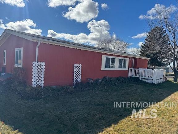 4th image of 910 Moonglo Rd Spc 49