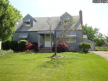 1st image of 321 S Bon Air Ave