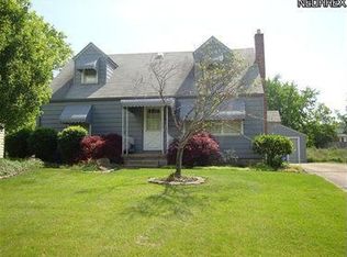 321 S Bon Air Ave, Youngstown, OH 44509