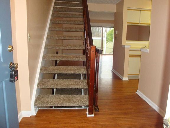 2nd image of 7563 Bay Hill Dr