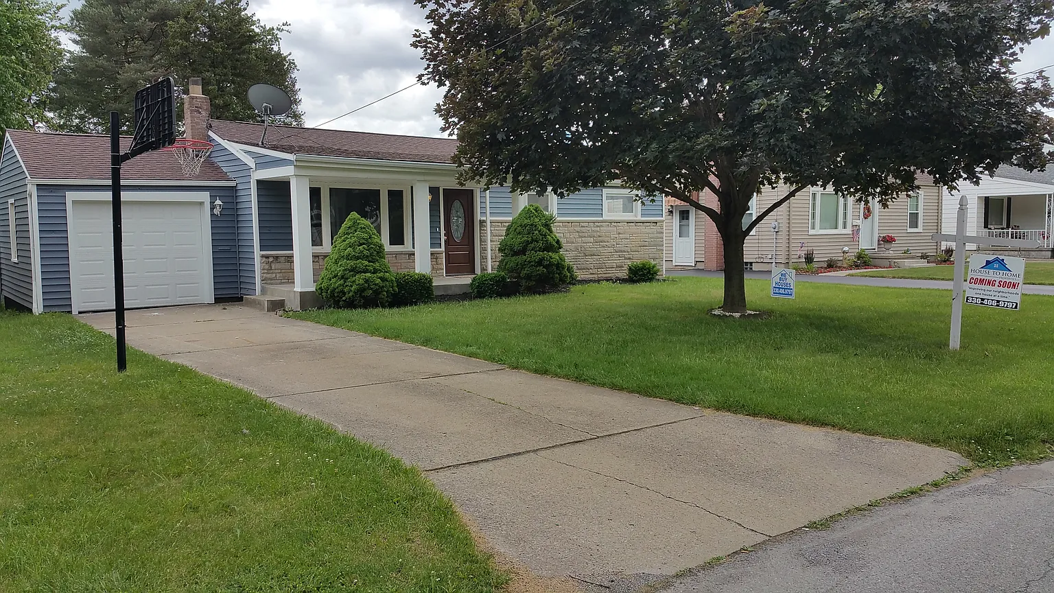 490 Spring St photo 1