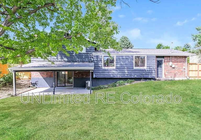 7413 S Albion St — Photo 17