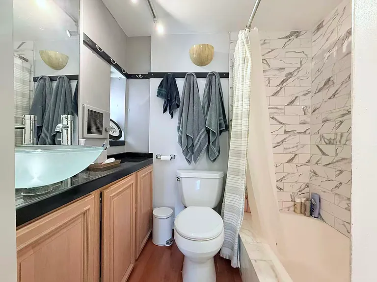 1880 Commonwealth Ave #5 — Photo 8