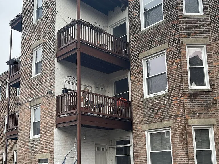 61 Thatcher St #32 — Photo 15