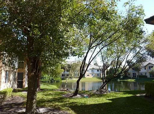 9877 Westview Dr #623 — Photo 27