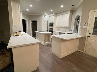 6414 Cool Water Dr, Sugar Land, TX 77479