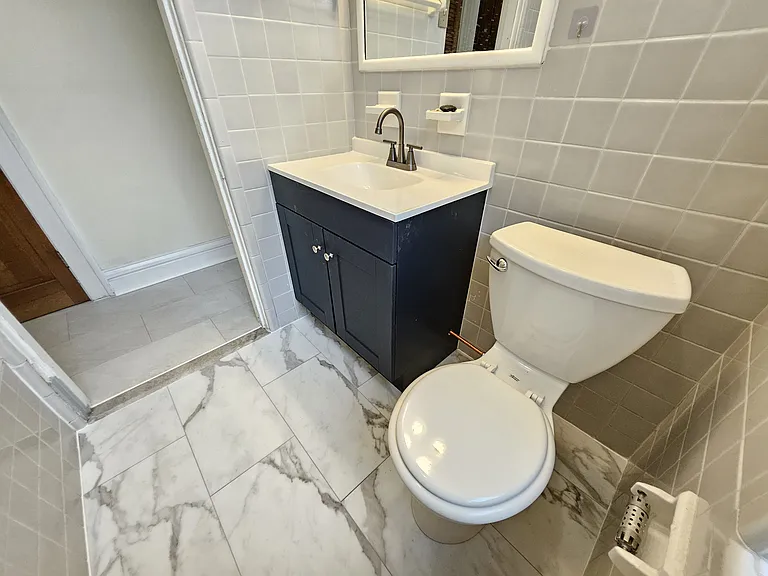 7012 Forsyth Blvd #2W — Photo 14