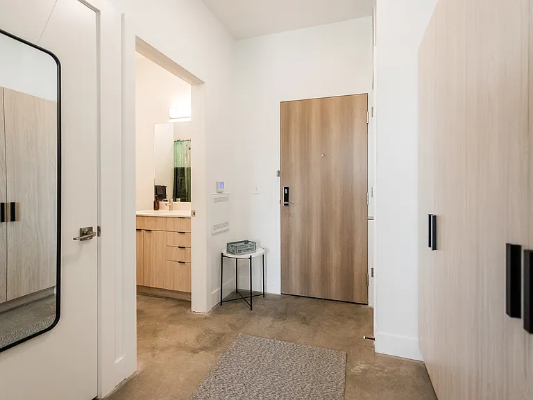 Brainard Flats — Photo 10